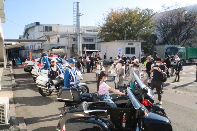 パトカー・白バイ乗車体験