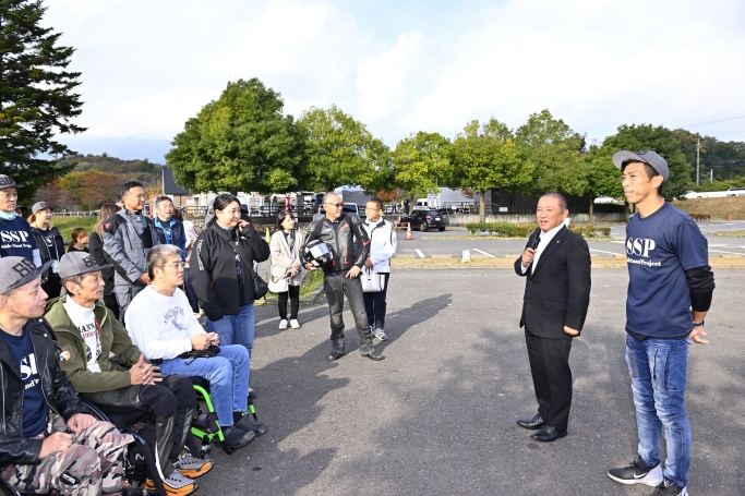 相模原市長も応援にかけつけました。