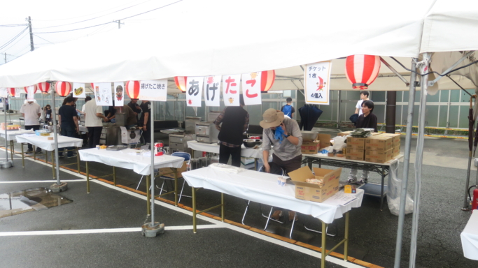 昨年の様子(従業員による出店)